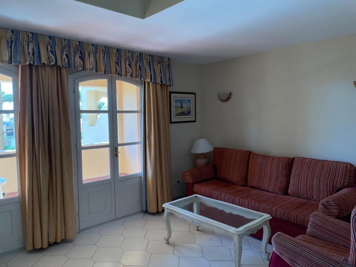 מארבלה Apartamentos El Toro מראה חיצוני תמונה