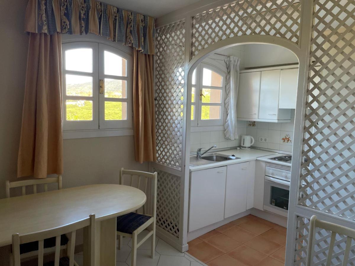 מארבלה Apartamentos El Toro מראה חיצוני תמונה