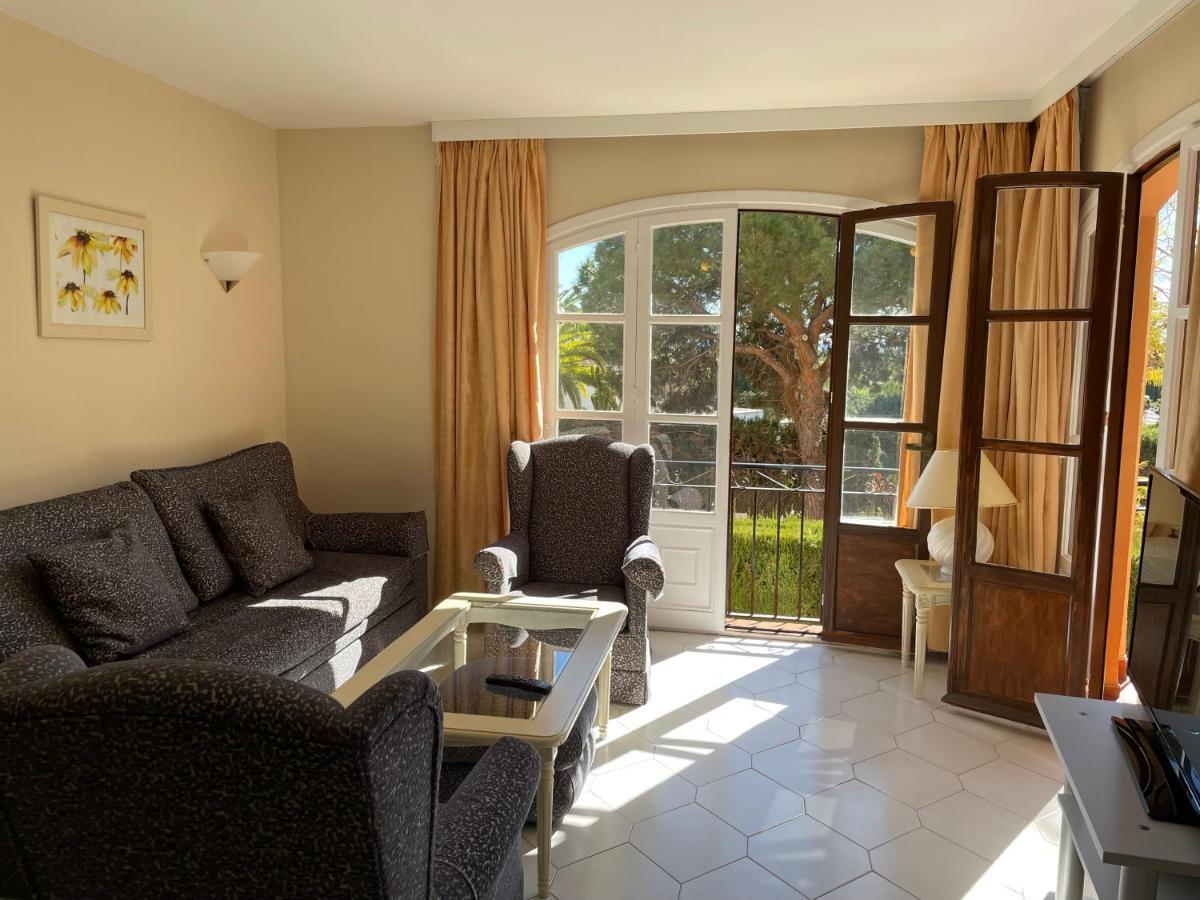 מארבלה Apartamentos El Toro מראה חיצוני תמונה