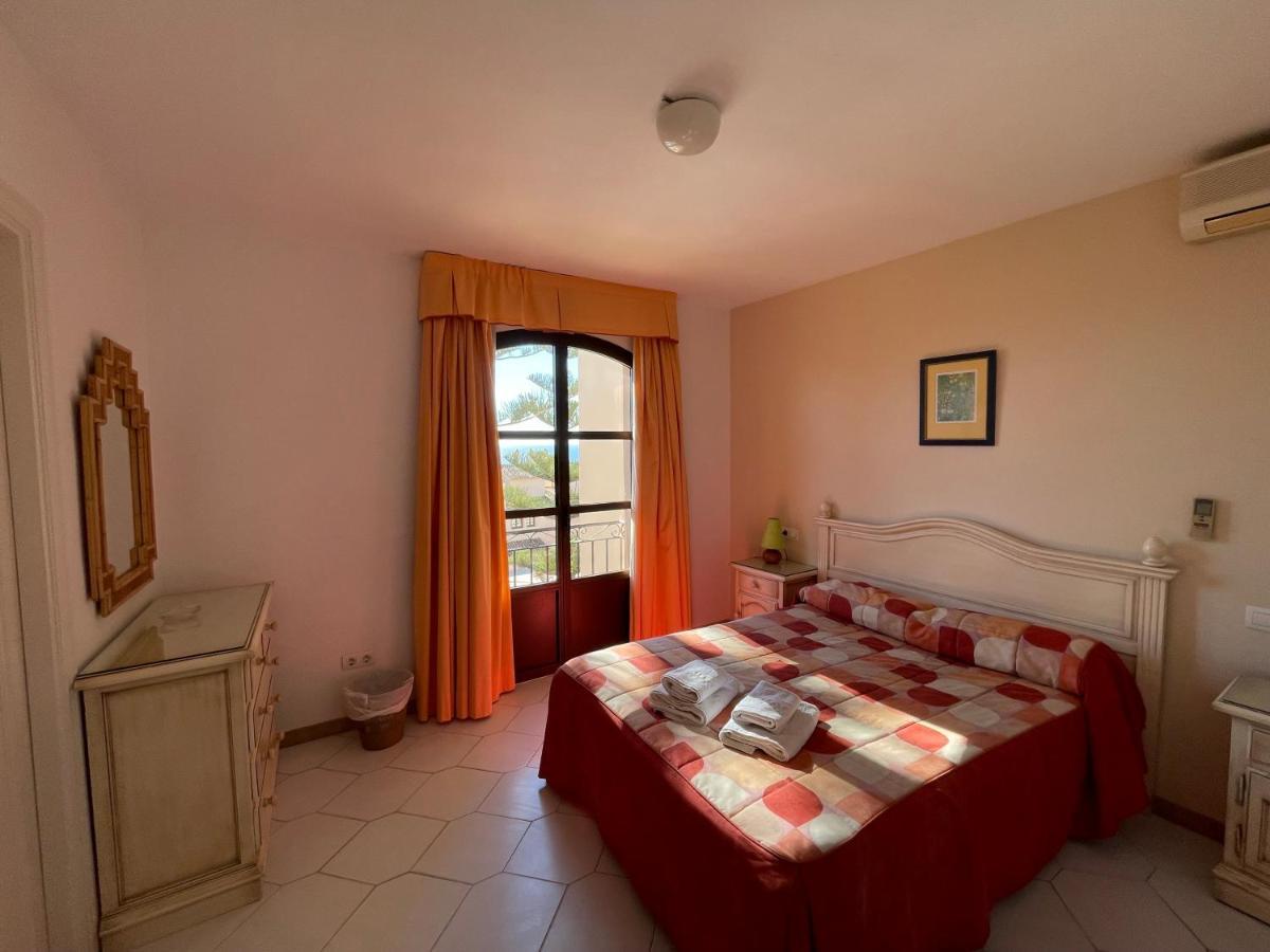 מארבלה Apartamentos El Toro מראה חיצוני תמונה