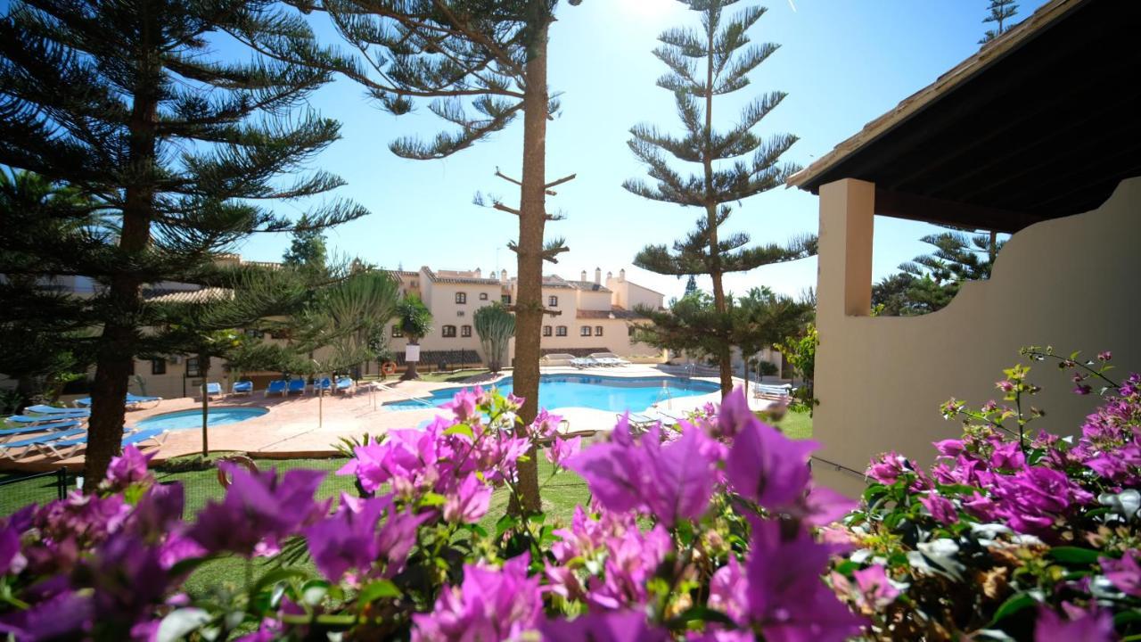 מארבלה Apartamentos El Toro מראה חיצוני תמונה
